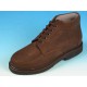 Knöchelhoher sportlicher Herrenschuh mit Schnürsenkeln aus brauem Nubukleder