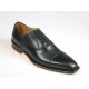 Herrenoxfordschuh mit Schnürsenkeln und Kappe aus schwarzem Leder