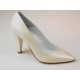 Damenpump aus geperltem elfenbeinfarbigem Leder Absatz 9 - Verfügbare Größen:  31, 44, 46