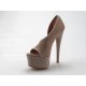 Open toe con plataforma en piel y gamusa color beis - Tallas disponibles:  42