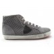 Chaussure avec lacets en daim perforé gris talon compensé 1