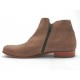 Stivaletto da uomo con due cerniere in pelle stampata color sabbia - Misure disponibili: 47, 50