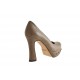 Zapato de salón con plataforma y tachuelas en piel color marrón tacon 10 - Tallas disponibles:  42
