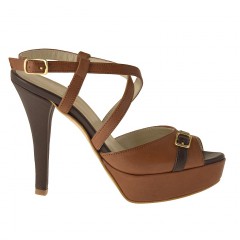 Sandalo plateau con cinturin incrociato in pelle cuoio+marrone -  