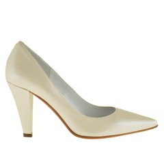 Zapato de salon para mujer en piel perlada de color marfil tacon 9 - Tallas disponibles:  31