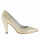Woman's pump in pearled ivory leather heel 9