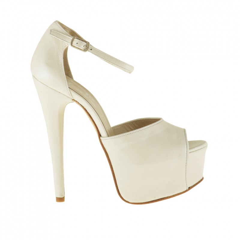 Zapato de salon abierto con plataforma y cinturon al tobillo en piel de color marfil perlado - Tallas disponibles:  42