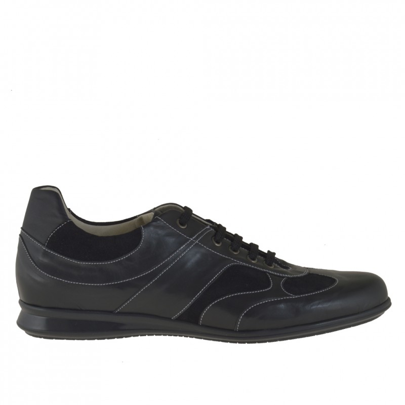 Scarpa sportiva stringata da uomo in camoscio e pelle nera - Misure disponibili: 46, 47