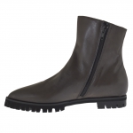 Stivaletto a punta da donna con cerniera ed elastico in pelle colore grigio tacco 2 - Misure disponibili: 32