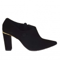 Women's pointy shoe with zipper in black suede heel 8