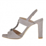 Sandalo da donna con cinturino e applicazioni in metallo color canna di fucile in camoscio grigio tacco 9 - Misure disponibili: 42