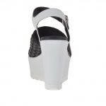 Sandale pour femmes avec bande elastique noir et courroie en cuir noir et blanc talon compensé 9 - Pointures disponibles:  42