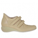 Woman's shoe in beige leather with velcro fasteners wedge 5
