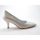 Zapato de salon a punta en piel color marfil tacon 7 - Tallas disponibles:  31