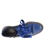 Scarpa da donna sportiva stringata con cerniera in vernice avio metallizzato e pelle blu zeppa 3 - Misure disponibili: 32