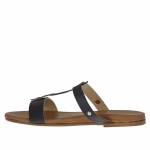 Sabot aperto da donna in pelle nera con borchie - Misure disponibili: 42