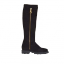 Woman's boot with outer golden zipper and inner half zipper in black suede heel 3