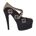 Decolté da donna con fiori, cinturini incrociati e plateau in camoscio nero e taupe tacco 15