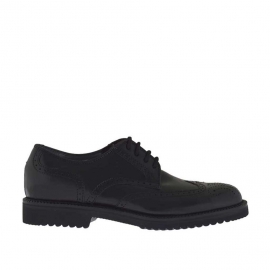 Eleganter Herrenderbyschuh mit Schnüren und Broguemuster aus schwarzem Leder - Verfügbare Größen:  51