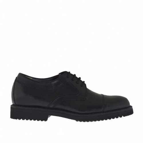 Zapato derby para hombres con cordones y puntera en piel negra - Tallas disponibles:  36