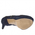 Decolté da donna con plateau in camoscio blu con fiori tacco 15 - Misure disponibili: 42