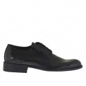 Zapato derby elegante para hombre con cordones en charol de color negro