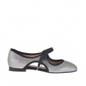 Zapato con cordones para mujer en piel laminada anticada plateada y tejido negro tacon 1