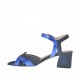 Sandalo da donna con cinturino in camoscio blu e pelle laminata blu elettrico tacco 5 - Misure disponibili: 45, 46