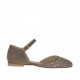 Zapato abierto para mujer con cinturon y tachuelas en piel y gamuza gris pardo tacon 1 - Tallas disponibles:  32