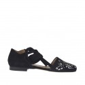 Zapato abierto para mujer con cordon y tachuelas en gamuza negra tacon 1