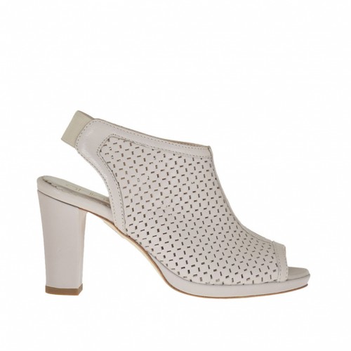 Sandale fermée pour femmes avec elastique postérieur et plateforme en cuir perforé beige talon 8 - Pointures disponibles:  31