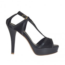 Zapato abierto para mujer con cinturon y plataforma en gamuza y piel de color negro tacon 10 - Tallas disponibles:  42, 46