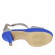 Scarpa aperta da donna con cinturino e plateau in camoscio blu e pelle grigria e laminata platino tacco 10 - Misure disponibili: 43