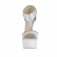 Scarpa aperta da donna con plateau, elastici e cerniera in pelle bianca e laminta argento tacco 13 - Misure disponibili: 34, 42