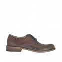 Zapato elegante con cordones y puntera para hombre en piel anticada de color marron