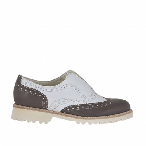 Zapato estilo inglés con elastico en piel marron y blanca tacon 2,5 - Tallas disponibles:  33, 45
