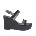 Woman's black and gunmetal sandal with platform and wedge 9