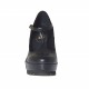 Zapato de salon para mujeres con correa salomé y cuña y plataforma cubierta en piel color negro cuña 9 - Tallas disponibles:  43