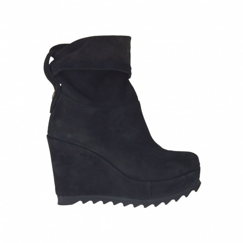 Woman's ankle-high boot with turnover and coated wedge and platform in black suede wedge heel 9 - Available sizes:  42