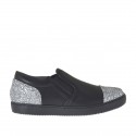 Damenschuh mit Gummibändern aus schwarzem Leder mit silbernen Glitzerpailletten Keilabsatz 2