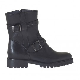Stivaletto da donna con cerniera, borchie e fibbie in pelle nera tacco 3 - Misure disponibili: 32, 33