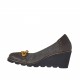 Escarpin pour femmes avec noeud ocre en cuir et cuir nubuk imprimé marron foncé talon compensé 6 - Pointures disponibles:  42
