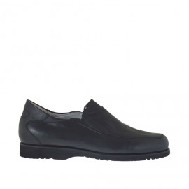 Scarpa chiusa da uomo con elastici in pelle nera - Misure disponibili: 50