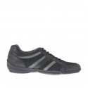 Sportlicher Herrenschuh mit Schnürsenkeln aus schwarzem Leder und Wildlder und rauchfarbenem Leder