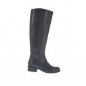 Woman's boot with zipper in black-colored leather heel 3
