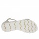 Zapato abierto para mujer con cinturon en piel laminada plateada cuña 2 - Tallas disponibles:  42