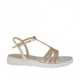 Sandale pour femmes avec courroie salomé en cuir platine et cuivre talon compensé 2 - Pointures disponibles:  42