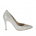 Zapato de salon para mujer en piel laminada platino tacon 9