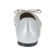 Ballerinaschuh mit runder Spitze und Schleife für Damen aus laminiertem silberfarbenem gedrucktem Wildleder Absatz 1 - Verfügbare Größen:  33