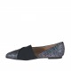 Chaussure fermée pour femmes en cuir imprimé holographique multicouleur et tissu élastique noir talon 1 - Pointures disponibles:  32, 33
